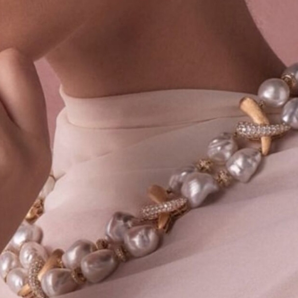 60s Choker Necklace Vintage Gold Tone Faux Pearls Faux Diamonds 15 Inch - Picture 10 of 10